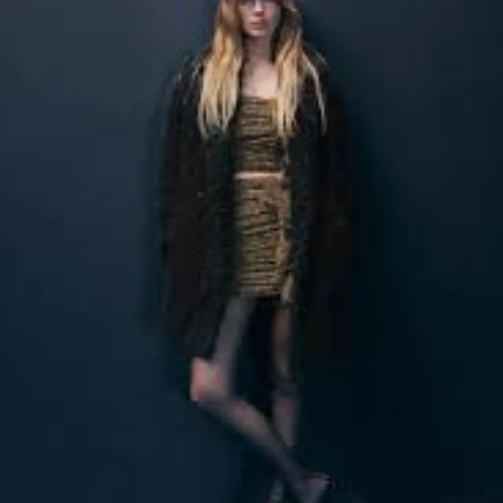 ZARA SKORT WITH GOLDEN THREAD (Bloggers choice) - Picture 8 of 9